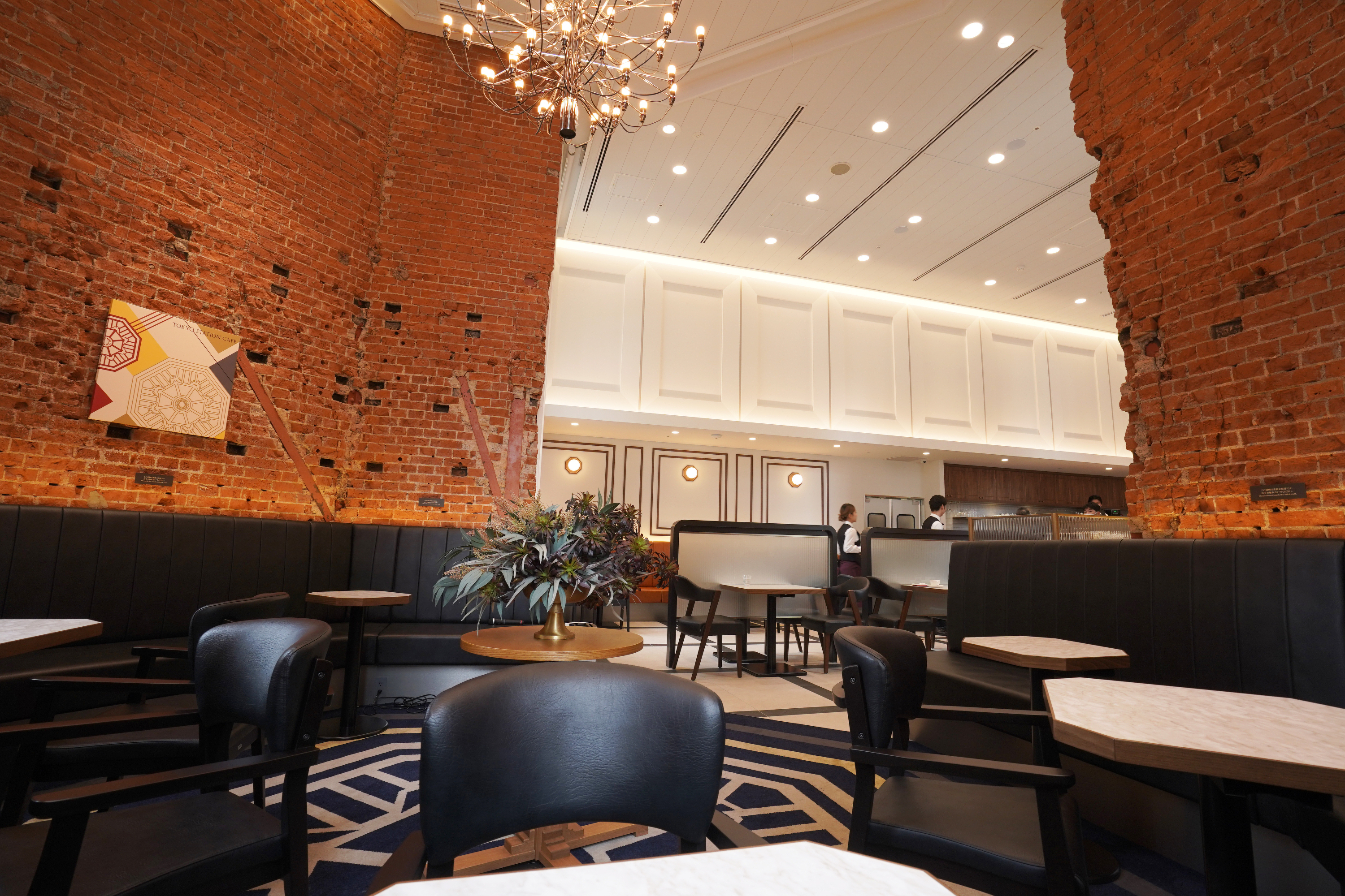 「TOKYO STATION CAFE-THE NORTH DOME-」（東京ステーションカフェ ザ ノースドーム）