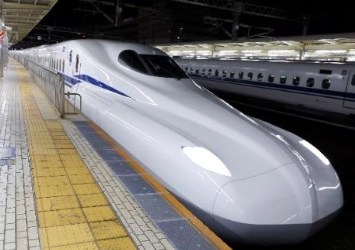東海道新幹線、22時東京発・新大阪7時前着「東海道ルミエール